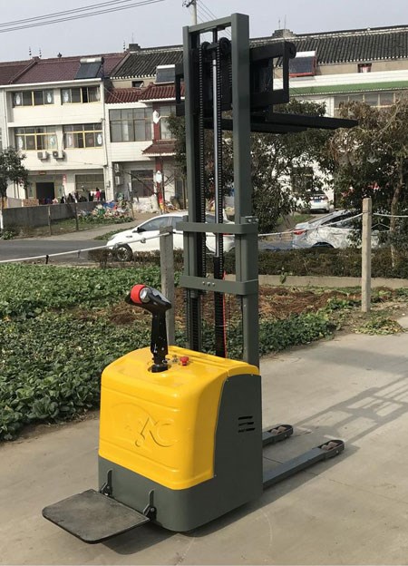 堆高車案例(lì)